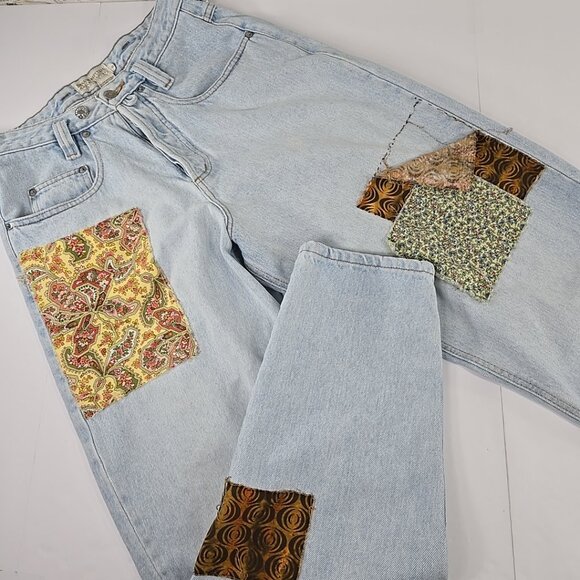 Banana Republic Denim - VINTAGE 90S BANANA REPUBLIC SAFARI & TRAVEL MOM JEANS WOMEN'S SIZE 6 (27W x 31L)